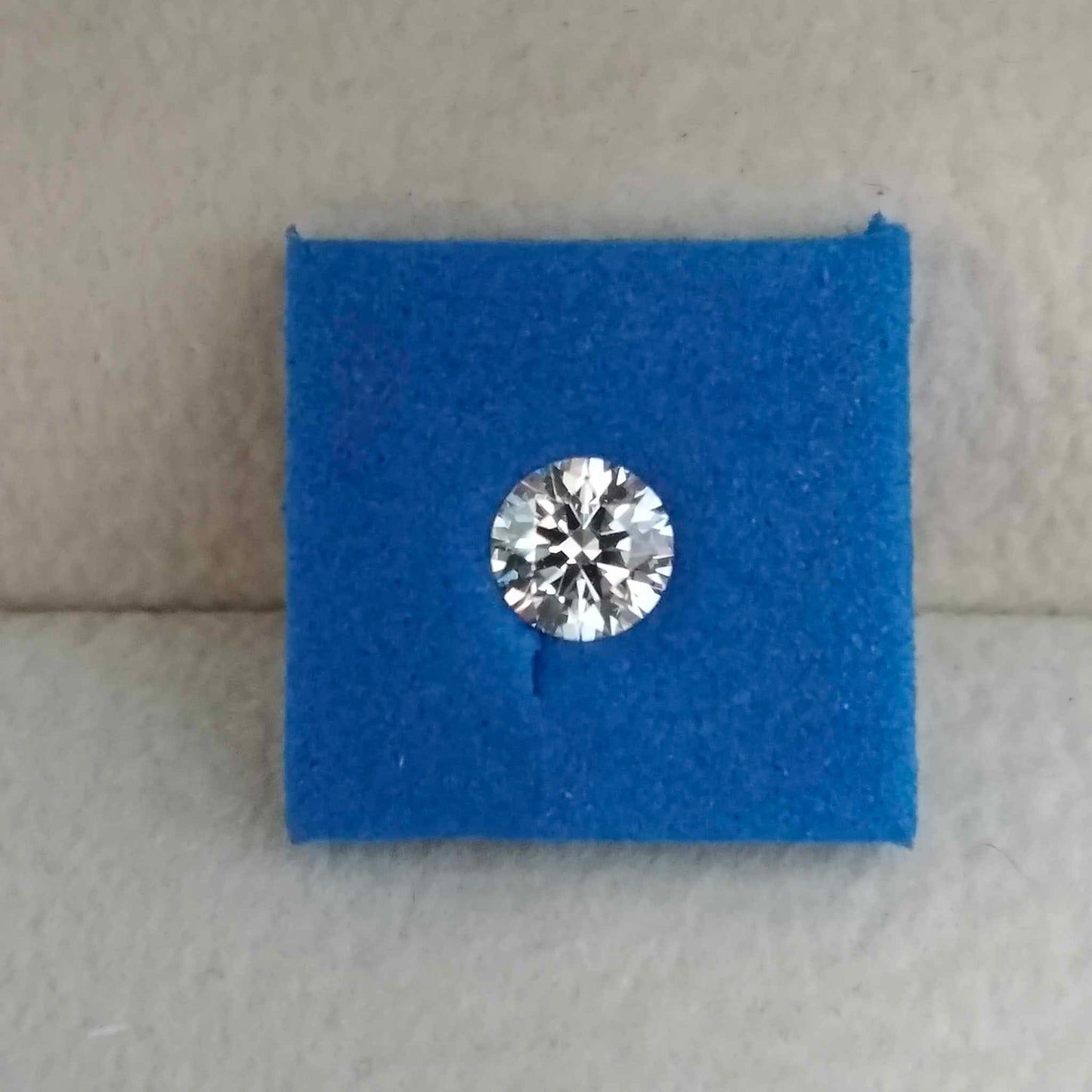 0.35ct VS1 D 659469316 Round Cut Lab Grown Diamond