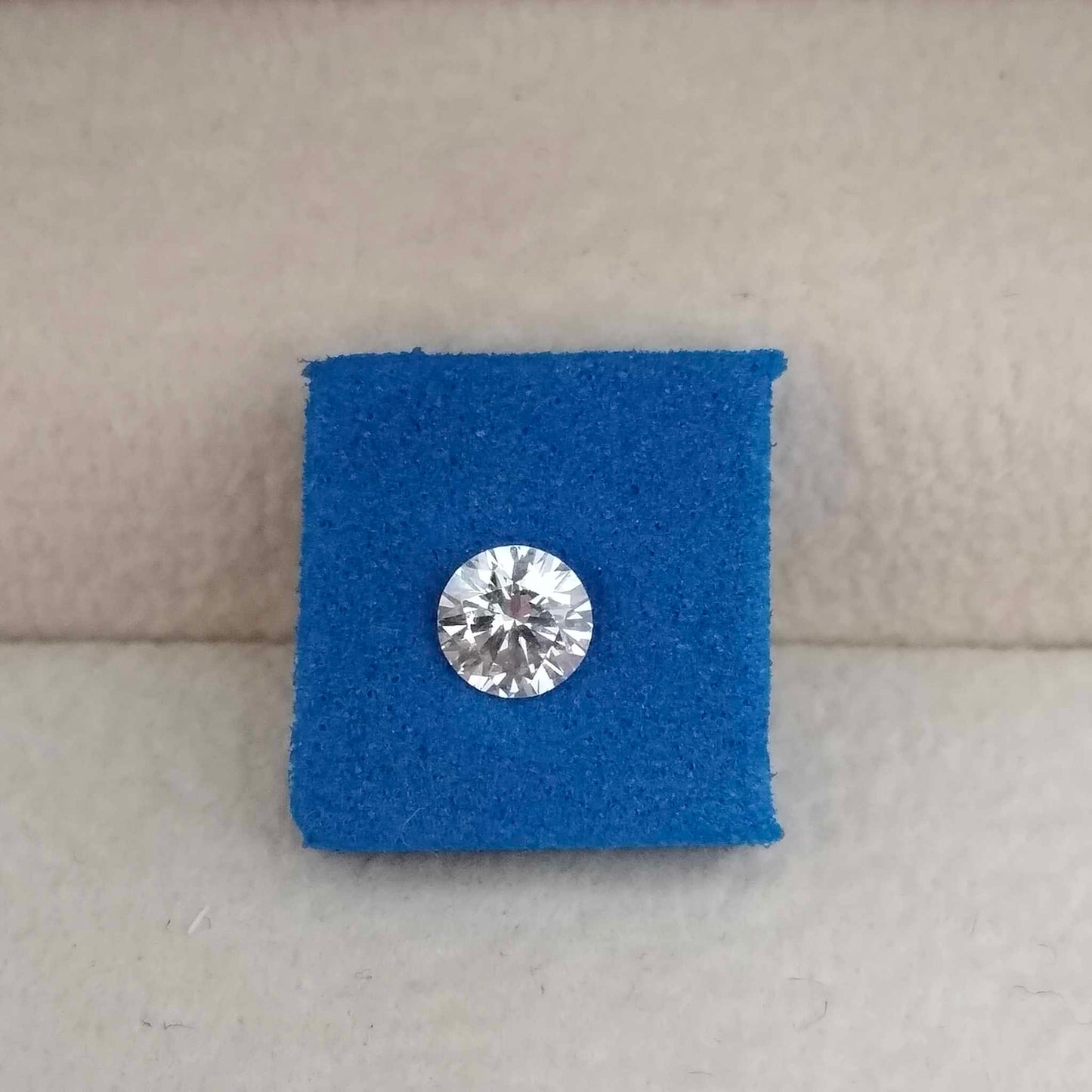 0.36ct VS1 E 651472924 Round Cut Lab Grown Diamond